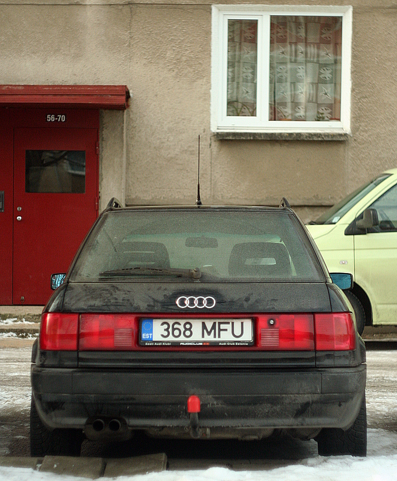 http://www.pasun.ee/audi/IMG_7836_debadged.JPG